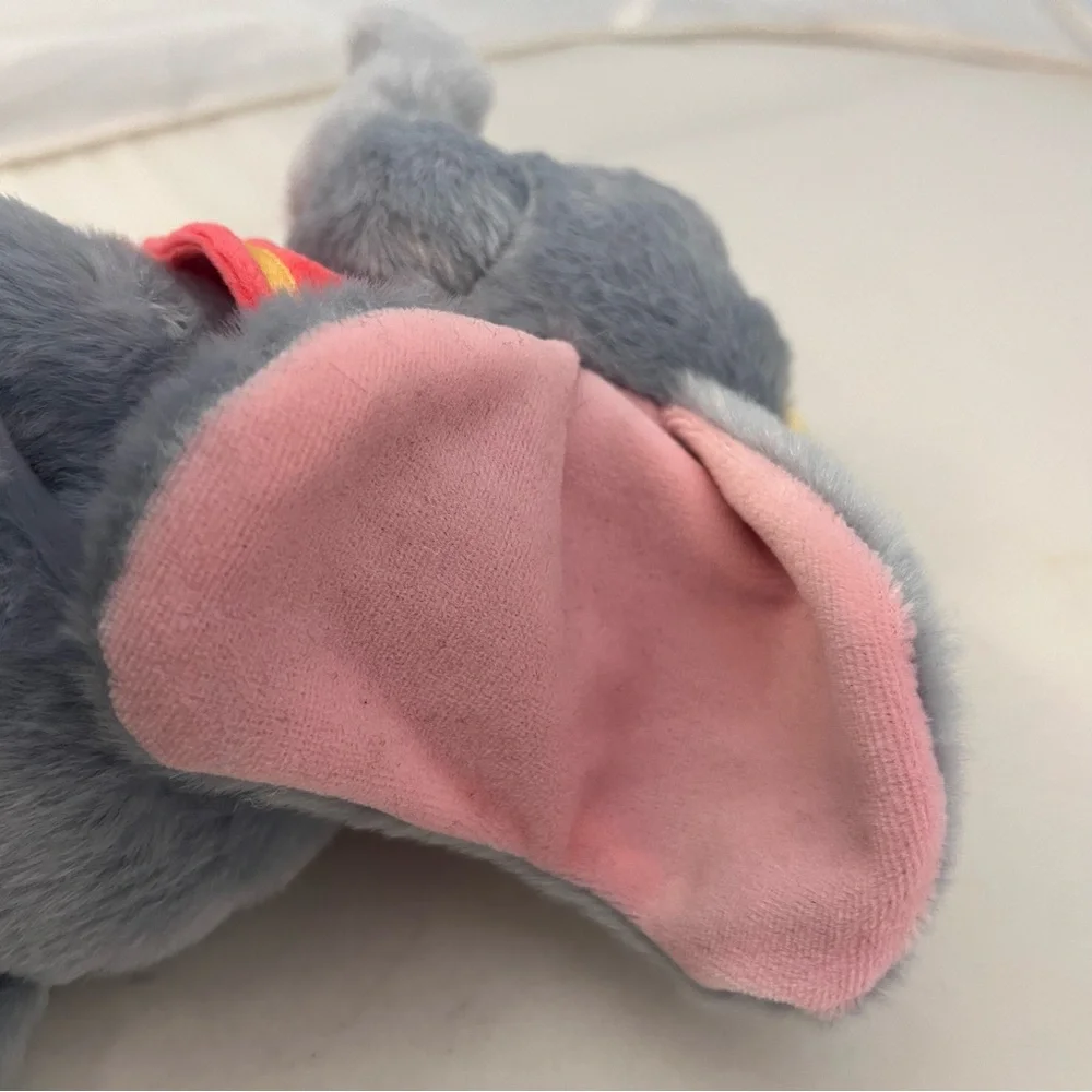 Disney Store Small Dumbo Elephant Plush Stuffed Animal Hoop Retail Store
